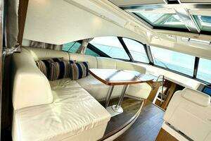 2017 Sea Ray 510 Sundancer thumbnail 58