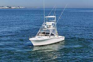 1999 Carolina Classic 28 Express thumbnail 5