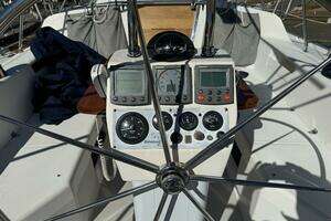 2004 Catalina MK II thumbnail 11