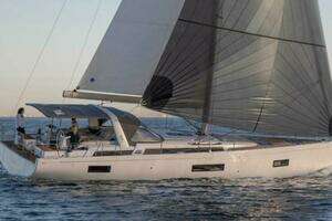 2025 Beneteau Oceanis Yacht 54 thumbnail 6