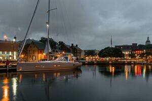 2025 Beneteau Oceanis Yacht 54 thumbnail 14