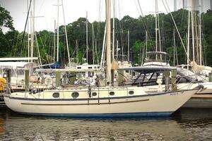 1983 Pacific Seacraft 37 thumbnail 1