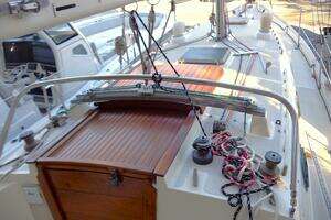 1983 Pacific Seacraft 37 thumbnail 11