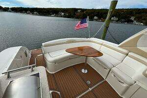 2009 Sea Ray SUNDANCER 350 thumbnail 24