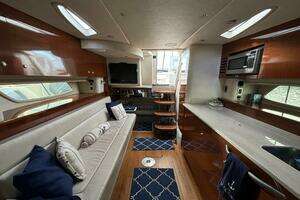 2009 Sea Ray SUNDANCER 350 thumbnail 39