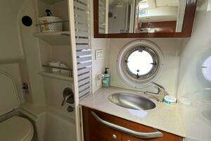2009 Sea Ray SUNDANCER 350 thumbnail 41