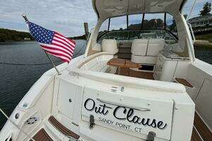 2009 Sea Ray SUNDANCER 350 thumbnail 4
