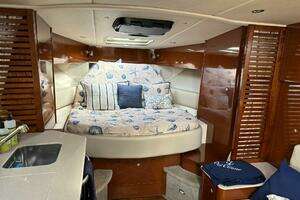 2009 Sea Ray SUNDANCER 350 thumbnail 32