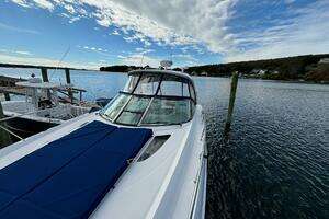2009 Sea Ray SUNDANCER 350 thumbnail 9