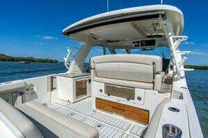  2020 Boston Whaler 380 REALM Yacht For Sale in San Diego CA