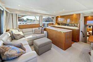 Easy Going 2005 Viking 52 Convertible Yacht For Sale in Brooklyn NY