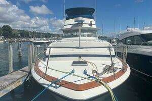 1978 Chris-Craft 410 Motor Yacht thumbnail 10