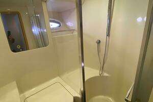 1998 Sea Ray 480 Sedan Bridge thumbnail 35