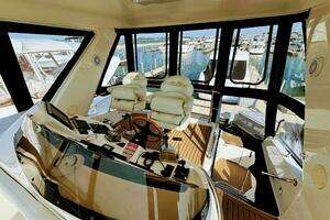 1998 Sea Ray 480 Sedan Bridge thumbnail 15
