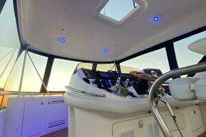 1998 Sea Ray 480 Sedan Bridge thumbnail 22