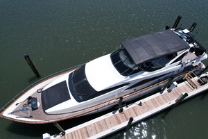 85ft Azimut Yacht For Sale