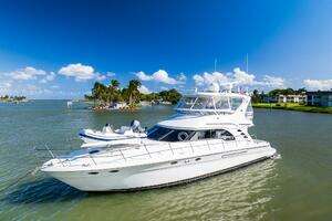  2003 Sea Ray  Yacht For Sale in West Palm Beach FL