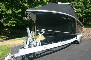 2017 Sailfish 290 Center Console thumbnail 4