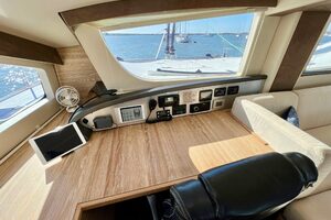 50ft Xquisite Yachts Yacht For Sale
