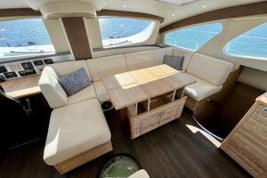 50ft Xquisite Yachts Yacht For Sale