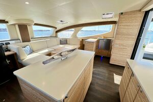 50ft Xquisite Yachts Yacht For Sale