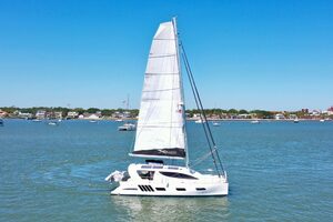 50ft Xquisite Yachts Yacht For Sale