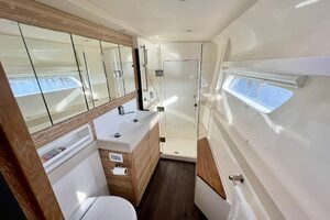 50ft Xquisite Yachts Yacht For Sale