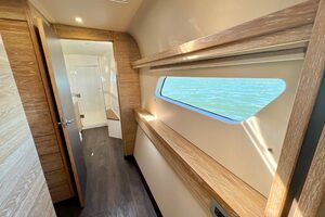 50ft Xquisite Yachts Yacht For Sale