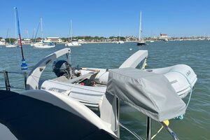 50ft Xquisite Yachts Yacht For Sale