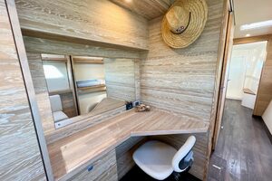 50ft Xquisite Yachts Yacht For Sale