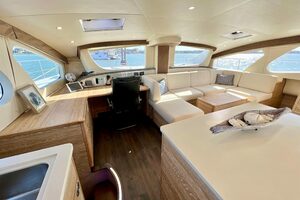 50ft Xquisite Yachts Yacht For Sale