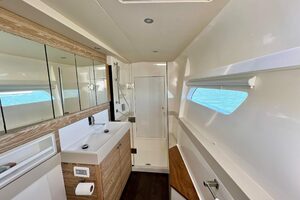 50ft Xquisite Yachts Yacht For Sale