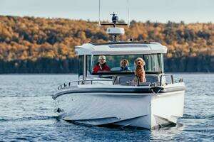  2024 Axopar 37XC CROSS CABIN Yacht For Sale in Tampa FL