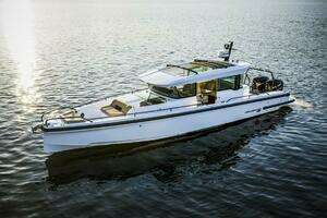  2024 Axopar 37XC CROSS CABIN Yacht For Sale in Tampa FL