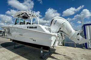  2025 Wellcraft 302 Fisherman Yacht For Sale in Tampa FL
