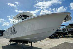  2025 Wellcraft 302 Fisherman Yacht For Sale in Tampa FL