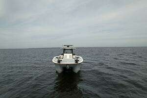 2022 Invincible 46 Catamaran thumbnail 2