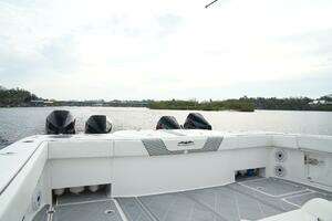 2022 Invincible 46 Catamaran thumbnail 23