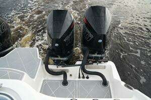2022 Invincible 46 Catamaran thumbnail 32