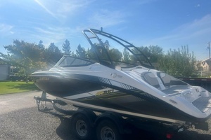 21ft Yamaha Boats Yacht For Sale