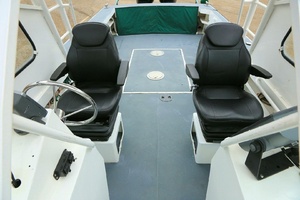 25ft SeaArk Yacht For Sale