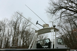 25ft SeaArk Yacht For Sale