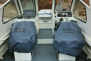 25ft SeaArk Yacht For Sale