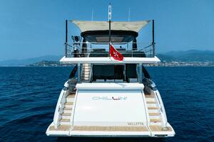 CHILLIN rsquo  88ft Azimut Yacht For Sale