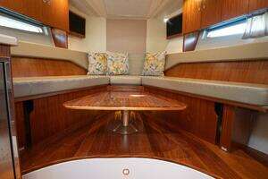 2014 Pursuit SC 365i thumbnail 16