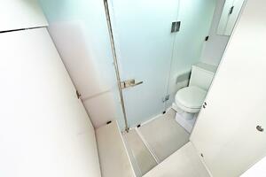 37ft Axopar Yacht For Sale