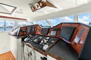 1984 Broward 110 Motor Yacht thumbnail 19