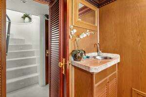 1984 Broward 110 Motor Yacht thumbnail 40