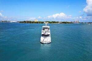 1984 Broward 110 Motor Yacht thumbnail 82