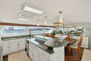 1984 Broward 110 Motor Yacht thumbnail 12